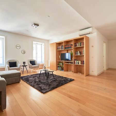 Casa Portuguesa Carmo Appartement Lissabon Buitenkant foto