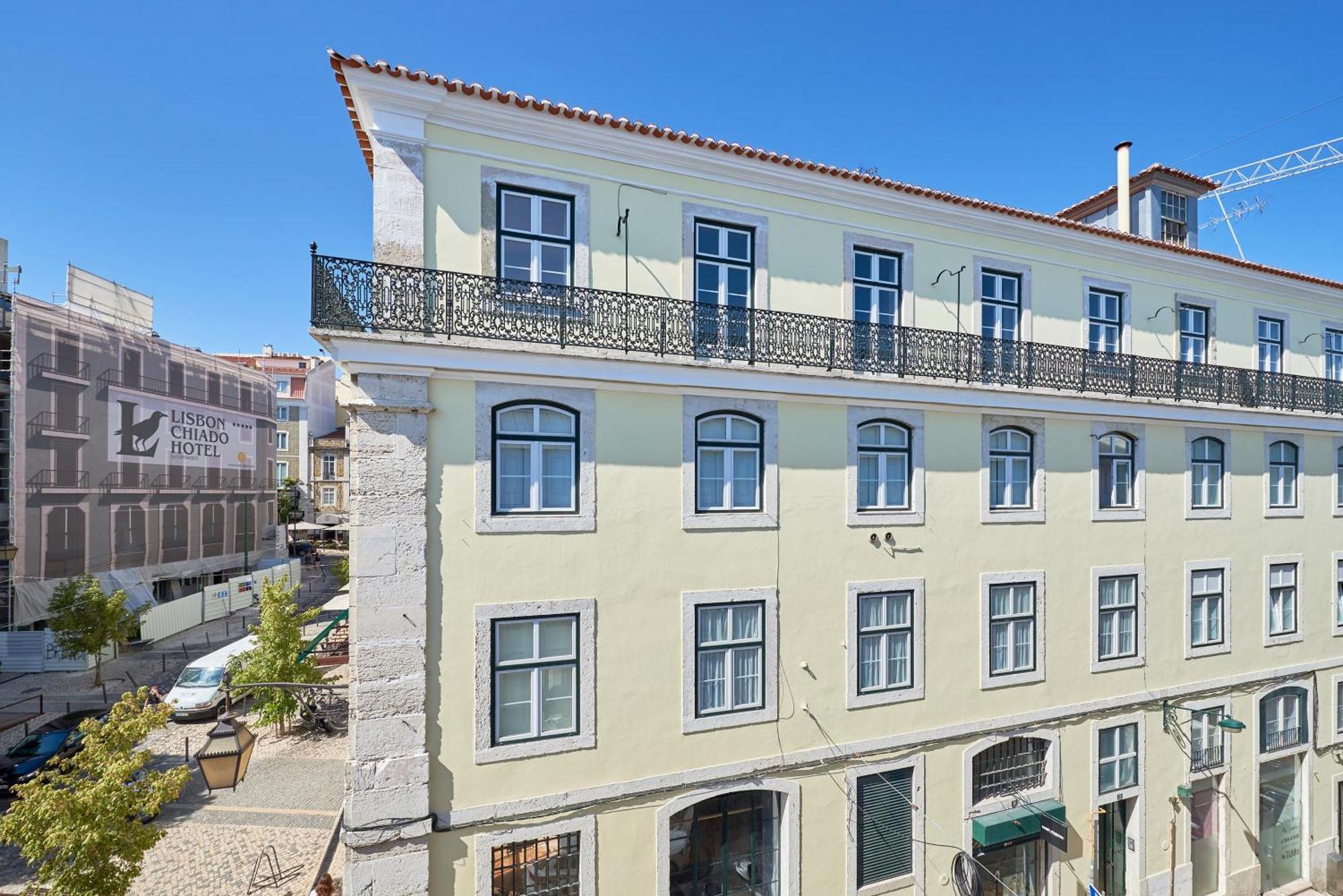 Casa Portuguesa Carmo Appartement Lissabon Buitenkant foto